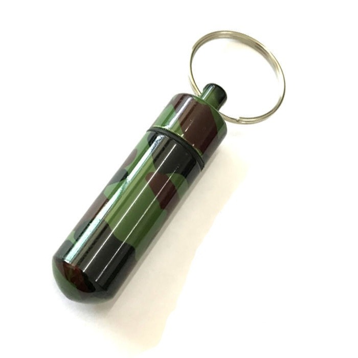 Camo Metal Capsule with Keyring (Bison)